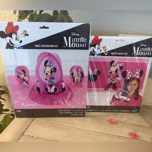 Minnie Mouse Pink Polka Dot Table Decorating Kit and Photo Booth Kit